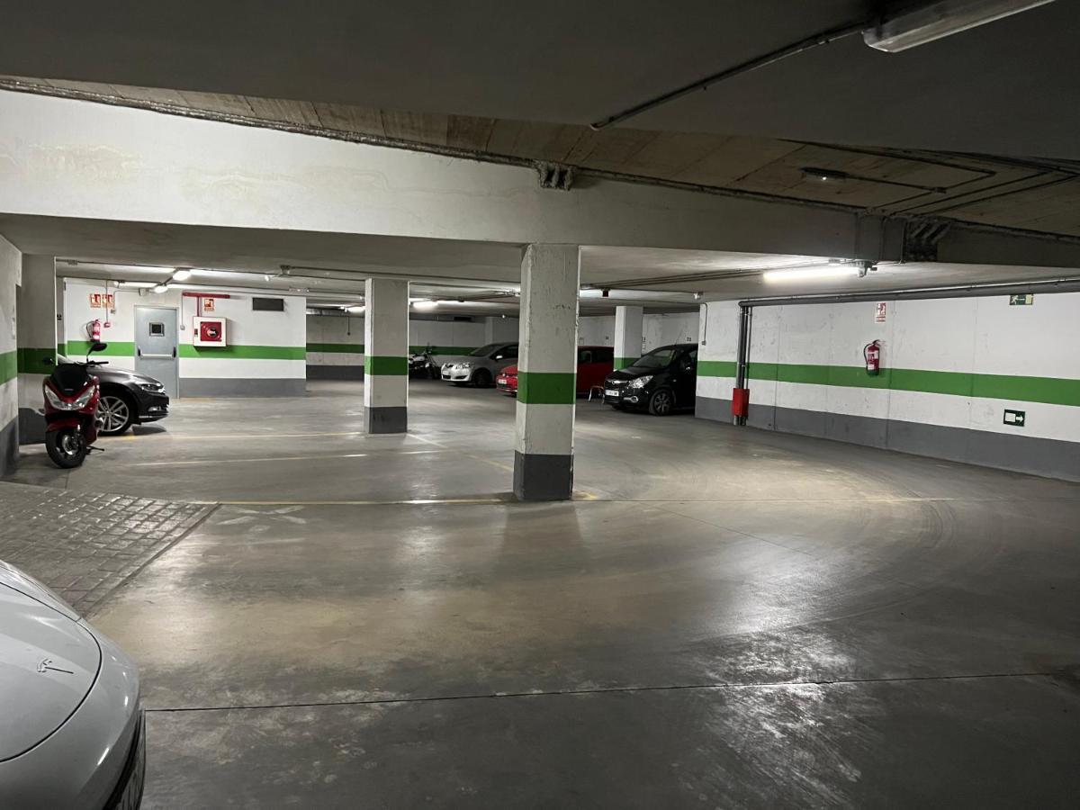 Apartamento Atico Real Suites กรานาดา ภายนอก รูปภาพ