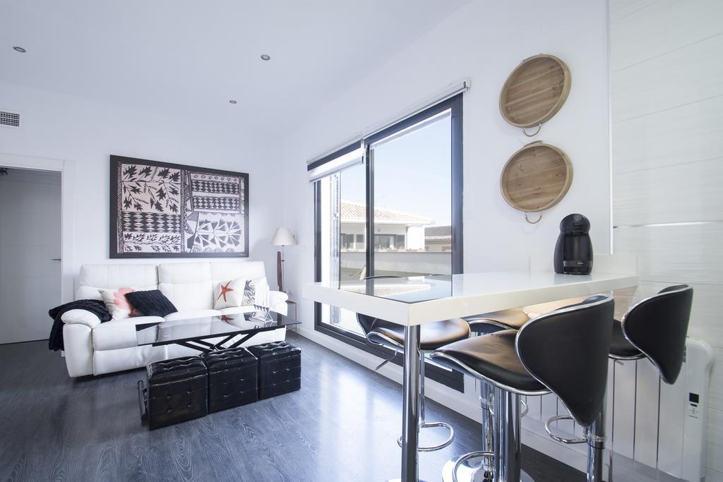 Apartamento Atico Real Suites กรานาดา ภายนอก รูปภาพ
