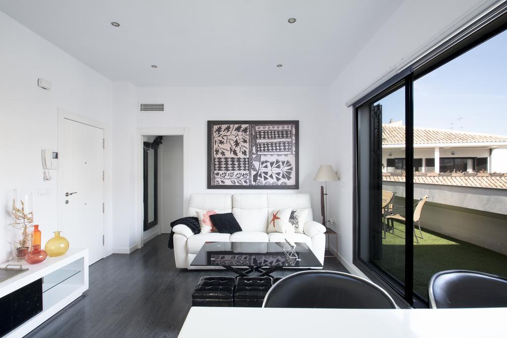Apartamento Atico Real Suites กรานาดา ภายนอก รูปภาพ